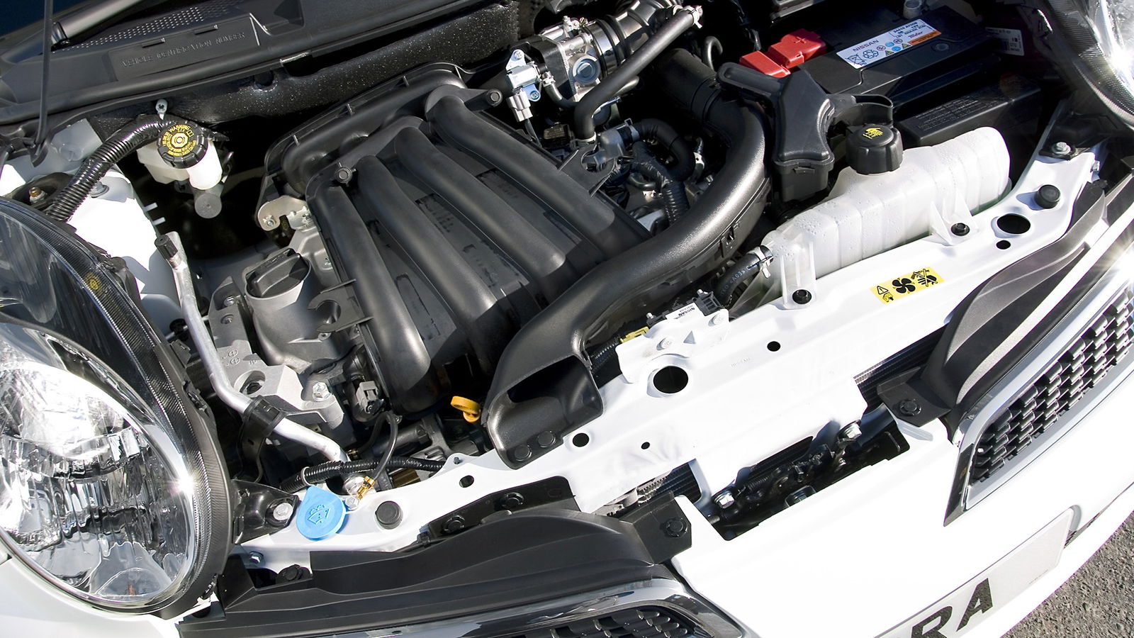 Nissan Micra 160SR, engine